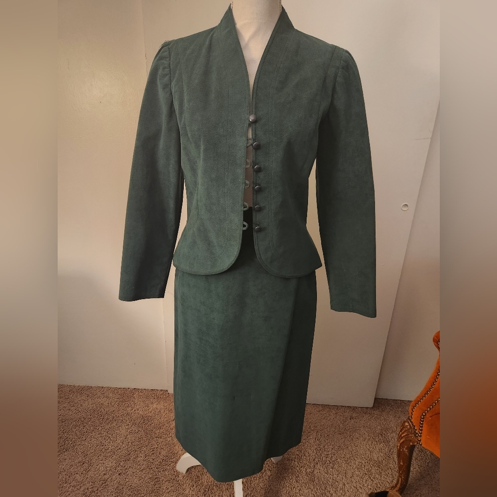 Vintage Jane Andre California Skirt Set